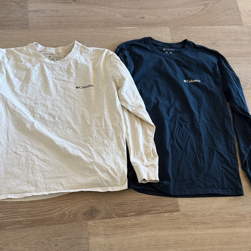 Columbia White and Navy Long Sleeve Tees